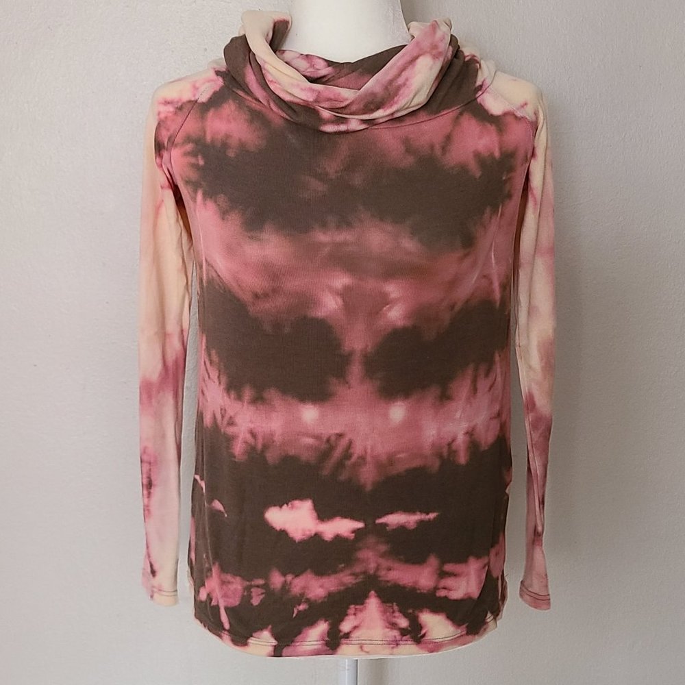 MICKEY & JENNY women's turtle neck top size XS